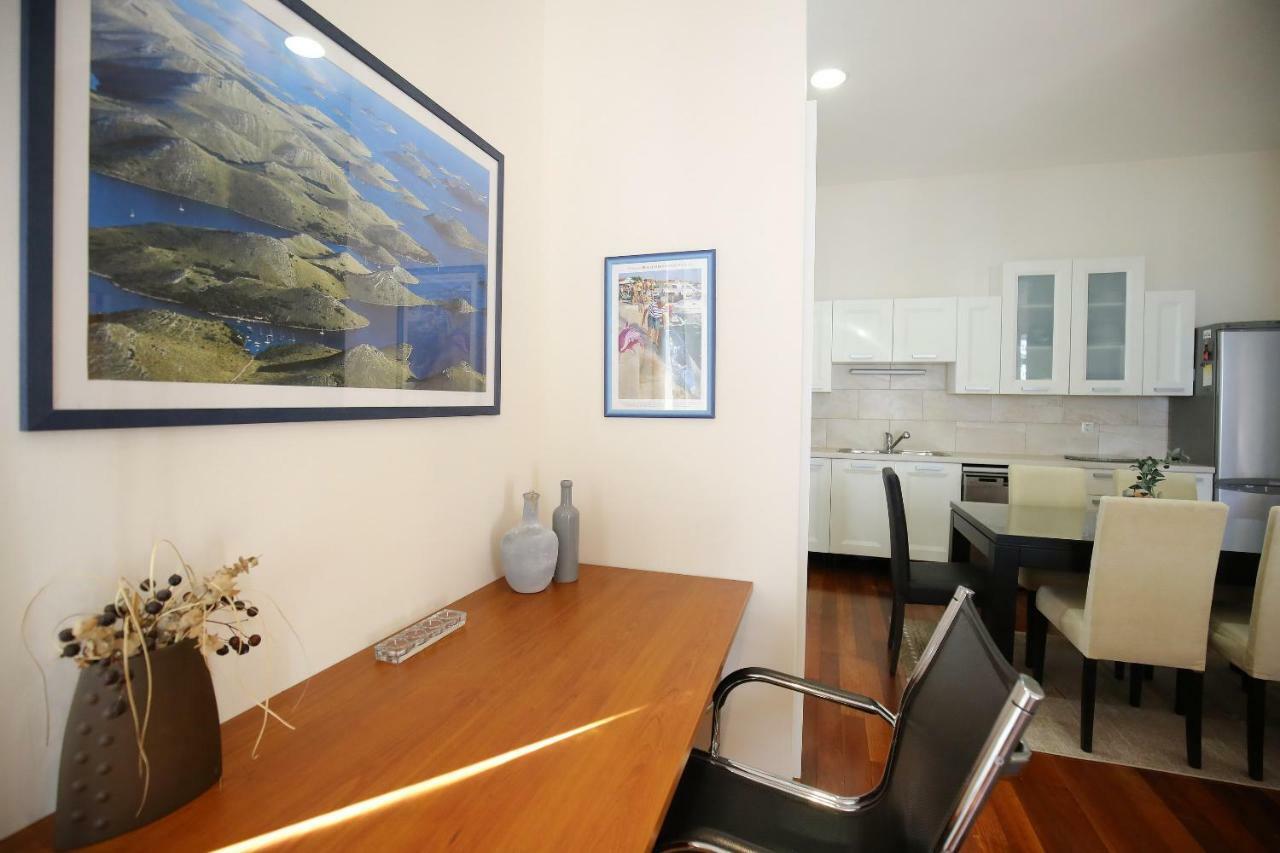 Seafront Beach Apartment - Directly At The Beach Zadar Extérieur photo