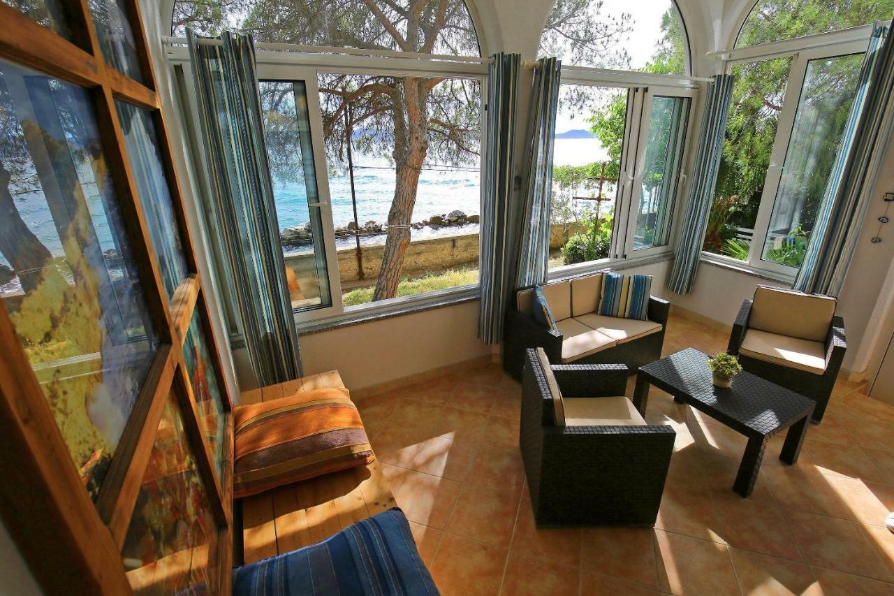Seafront Beach Apartment - Directly At The Beach Zadar Extérieur photo