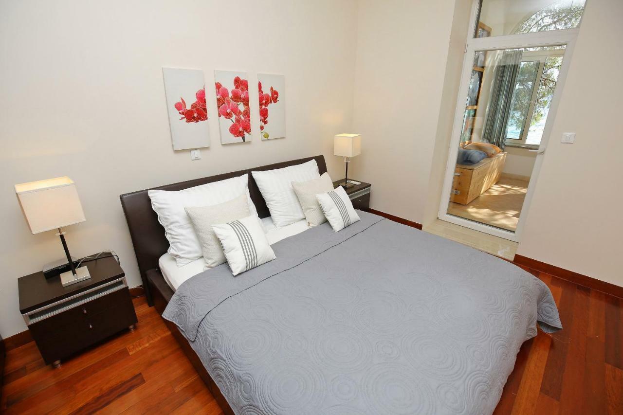 Seafront Beach Apartment - Directly At The Beach Zadar Extérieur photo