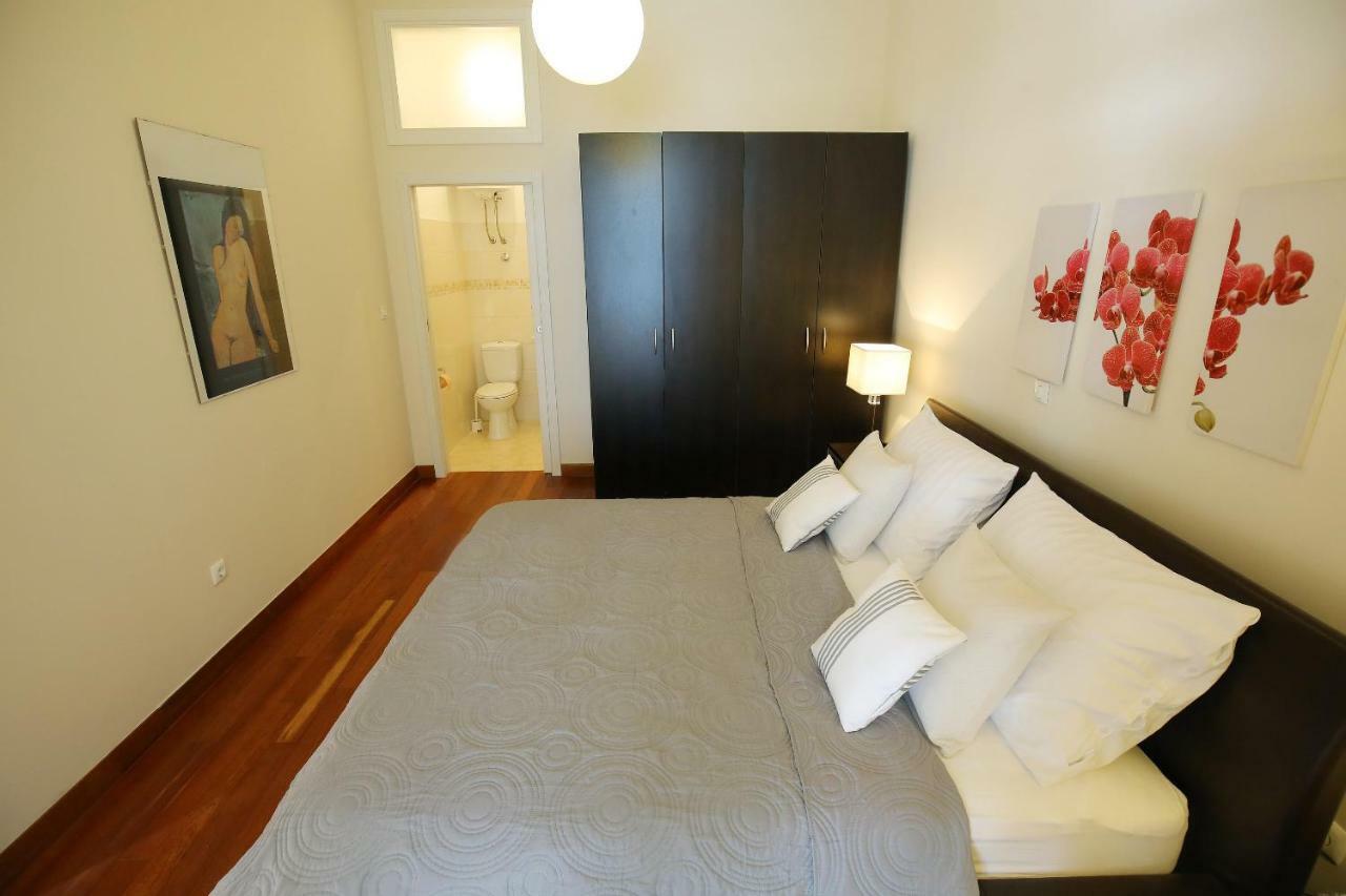 Seafront Beach Apartment - Directly At The Beach Zadar Extérieur photo